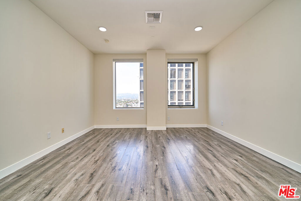 3810 Wilshire Boulevard 1001 Property Photo 15