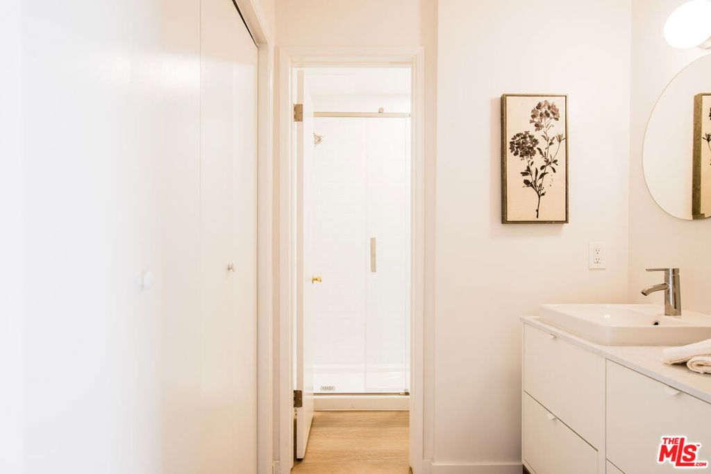 833 5th Street 206 Property Photo 18