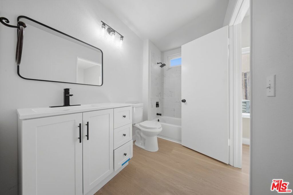 337 Morningside Terrace Property Photo 7