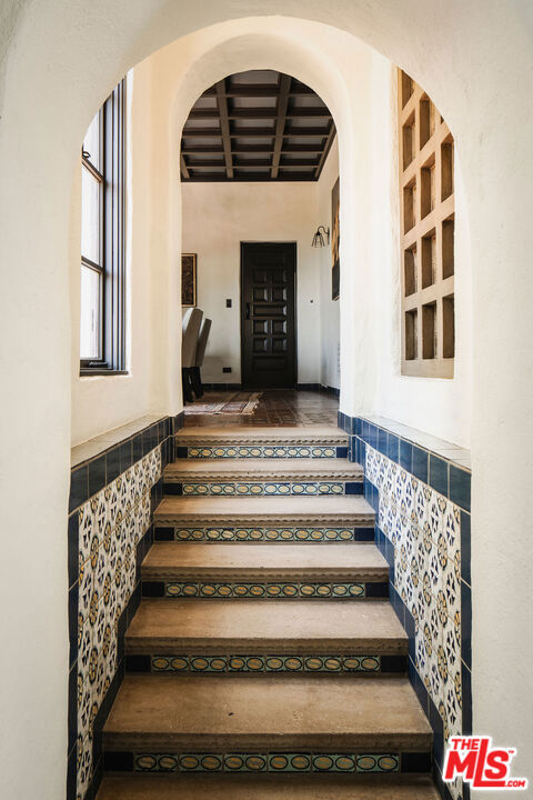 1900 N Vista Street Property Photo 4