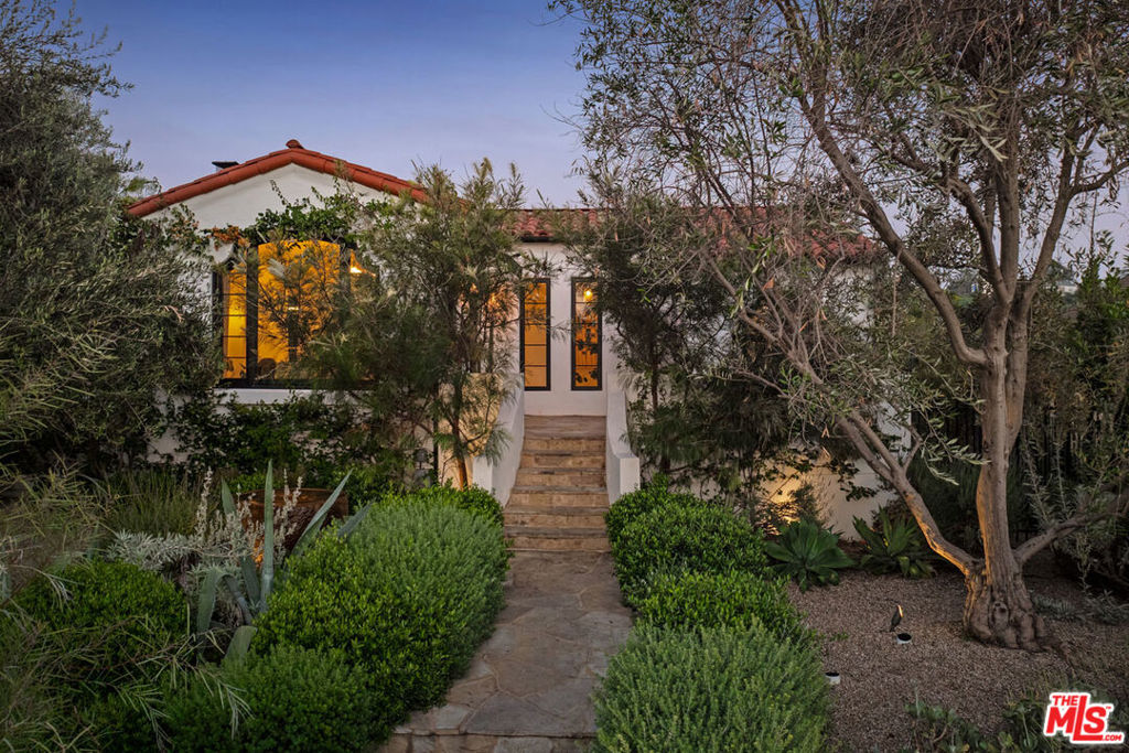 2168 Princeton Avenue Property Photo