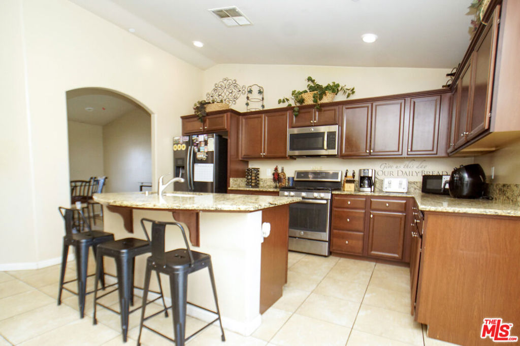 6014 Samuelson Street Property Photo 5