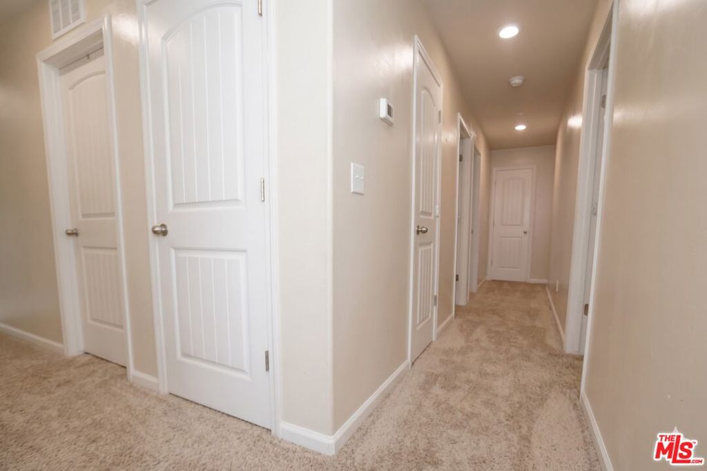 6014 Samuelson Street Property Photo 13