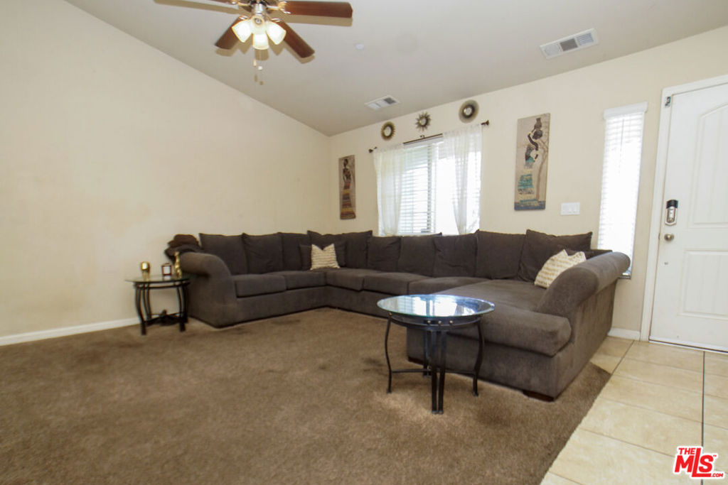 6014 Samuelson Street Property Photo 19