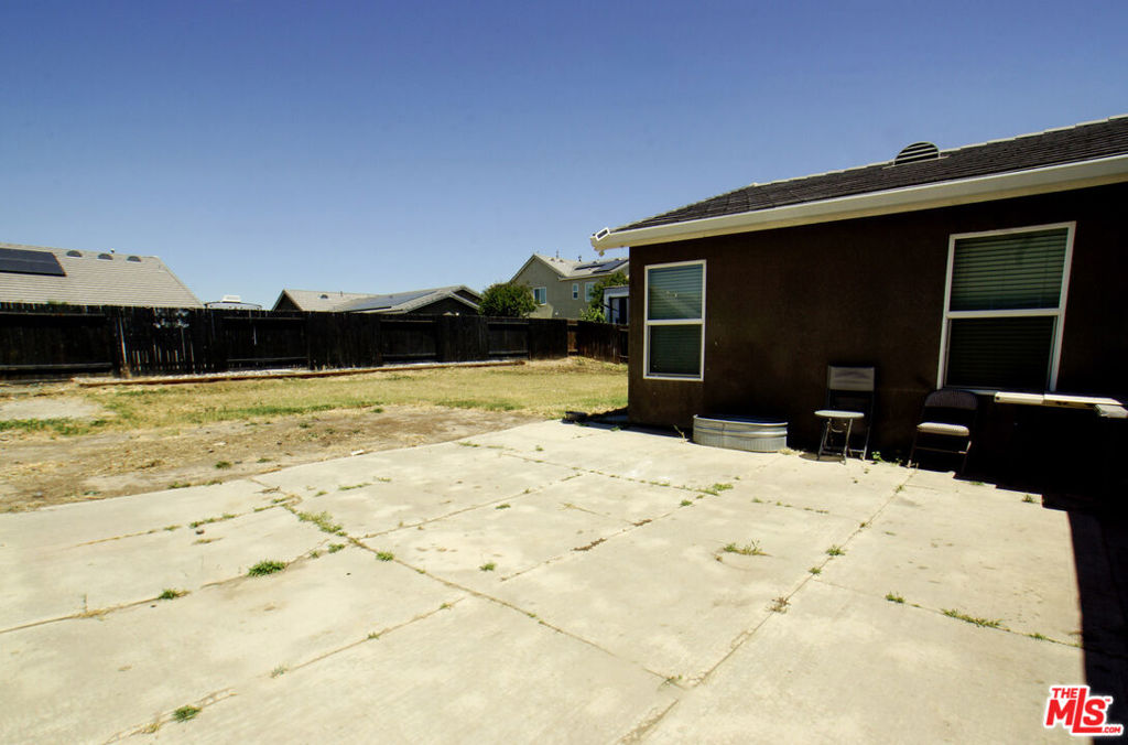6014 Samuelson Street Property Photo 21
