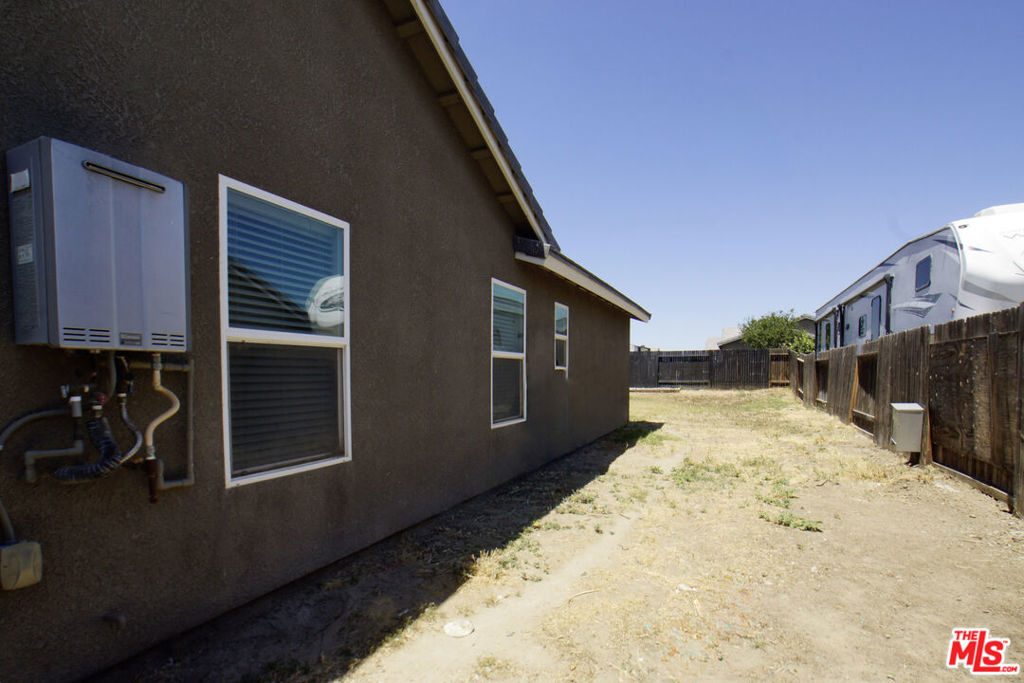 6014 Samuelson Street Property Photo 22