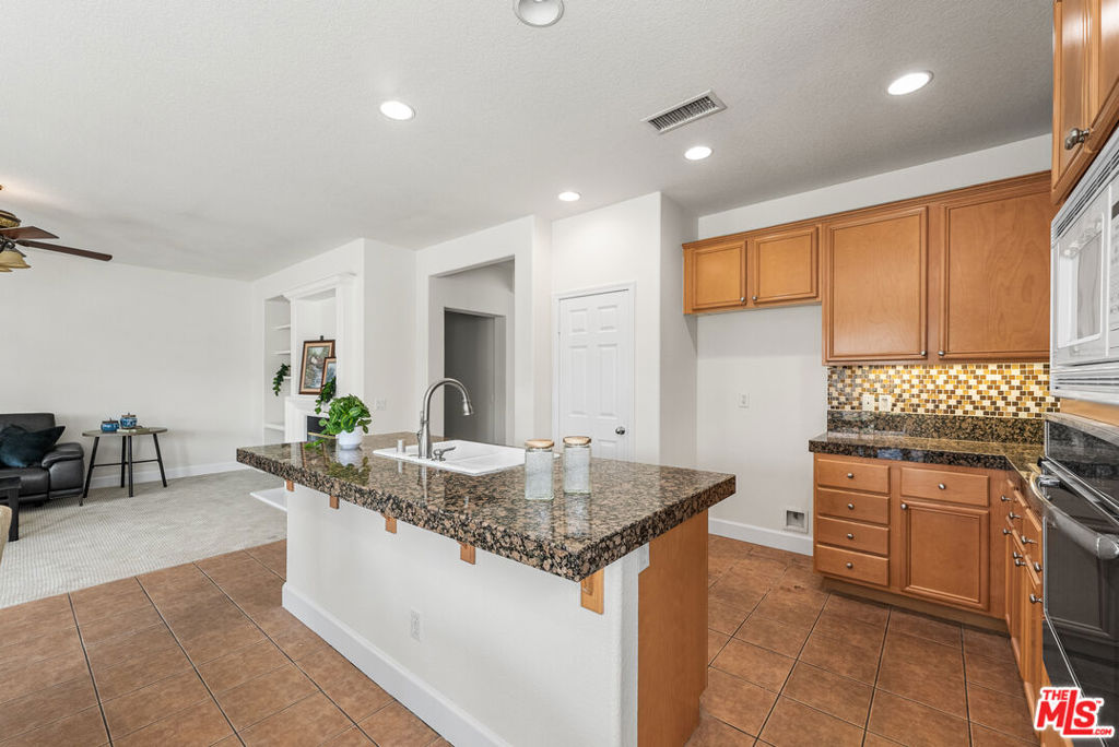 6304 Starview Drive Property Photo 15