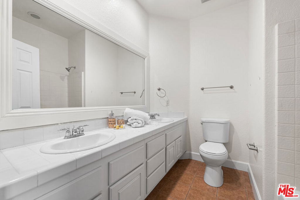 6304 Starview Drive Property Photo 24