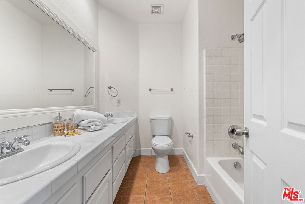 6304 Starview Drive Property Photo 25