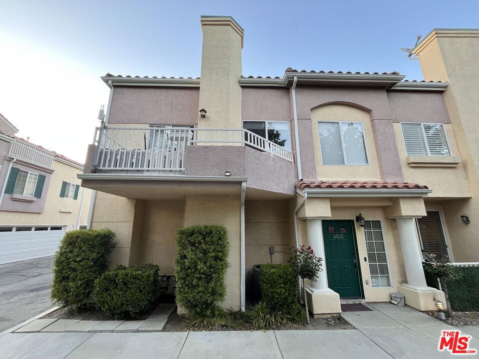 18102 Flynn Drive 4601 Property Photo 1