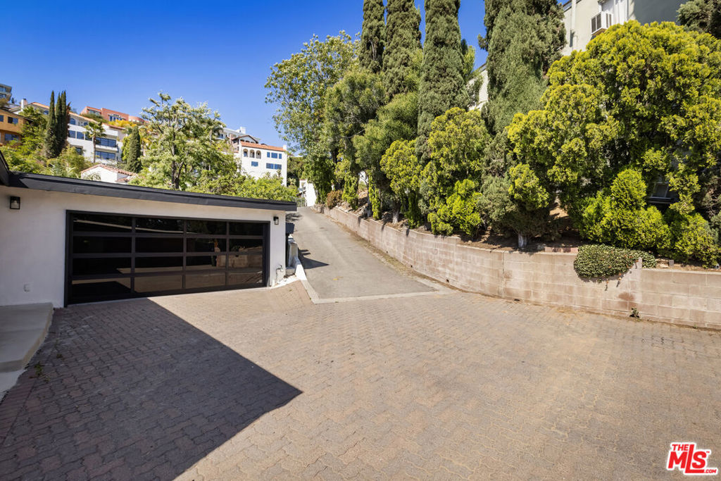 6374 Macal Place Property Photo 44