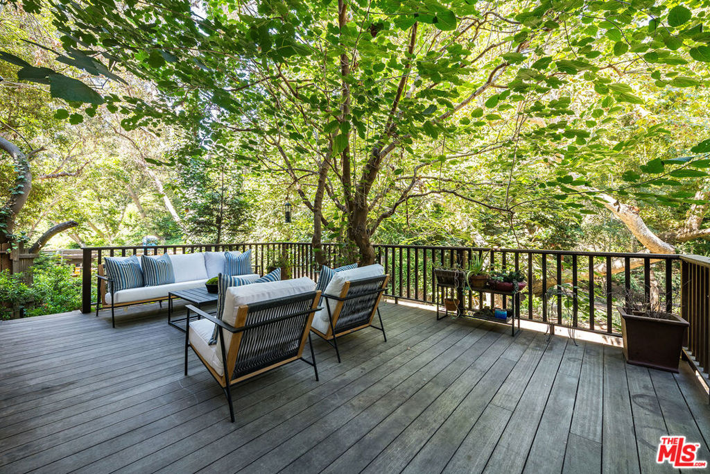 681 Brooktree Road Property Photo 29