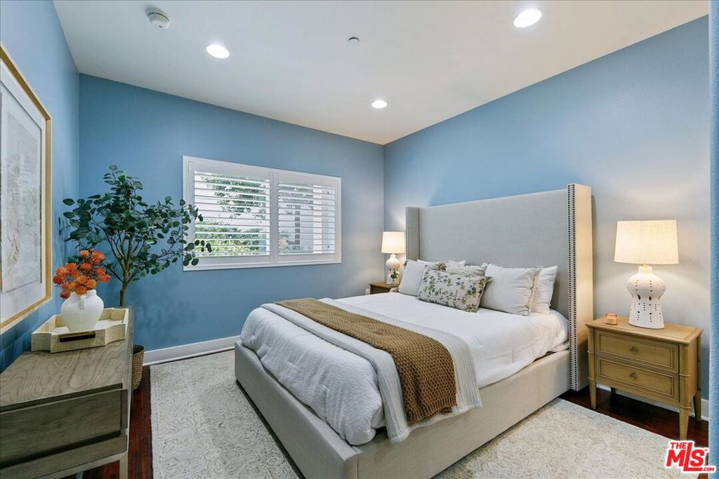 11115 Acama Street 107 Property Photo 24
