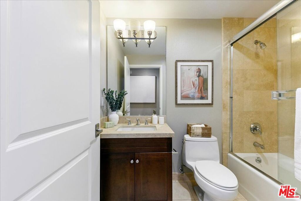 11115 Acama Street 107 Property Photo 26
