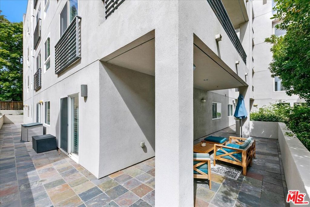 11115 Acama Street 107 Property Photo 32