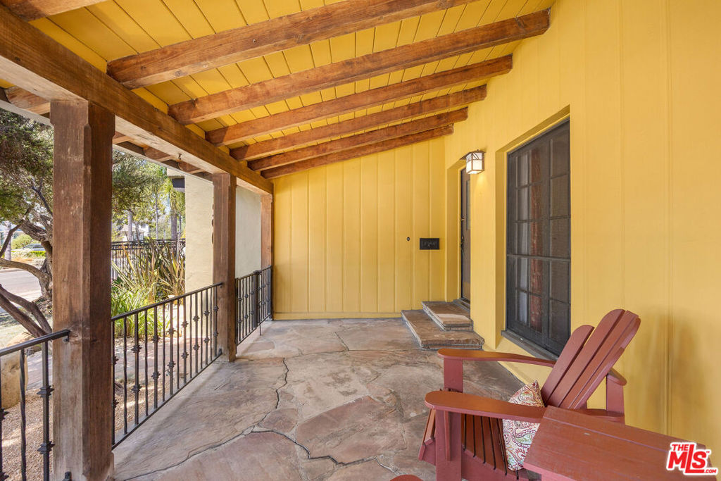 6501 Whitworth Drive Property Photo 4