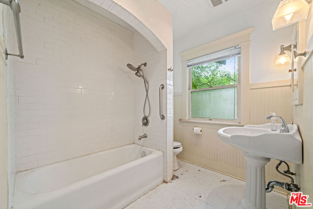 105 El Nido Avenue Property Photo 26