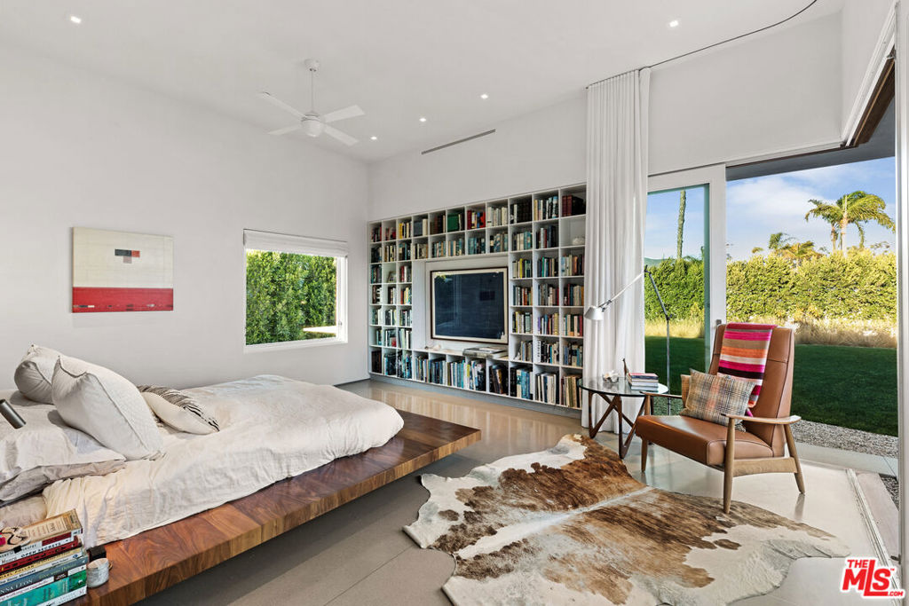 6728 Wildlife Road Property Photo 18