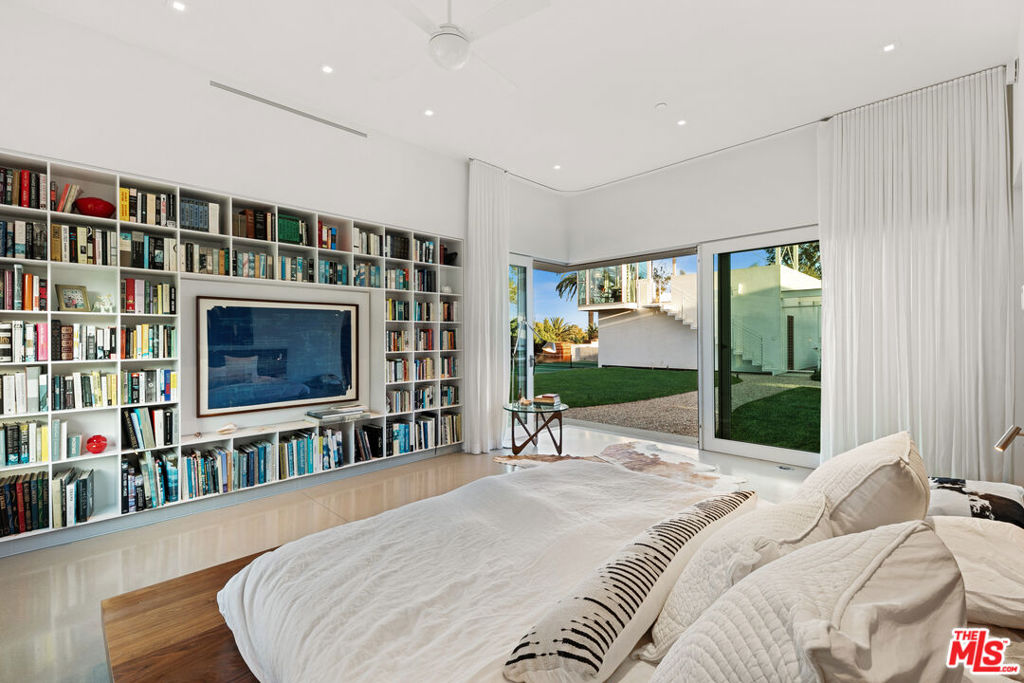 6728 Wildlife Road Property Photo 19