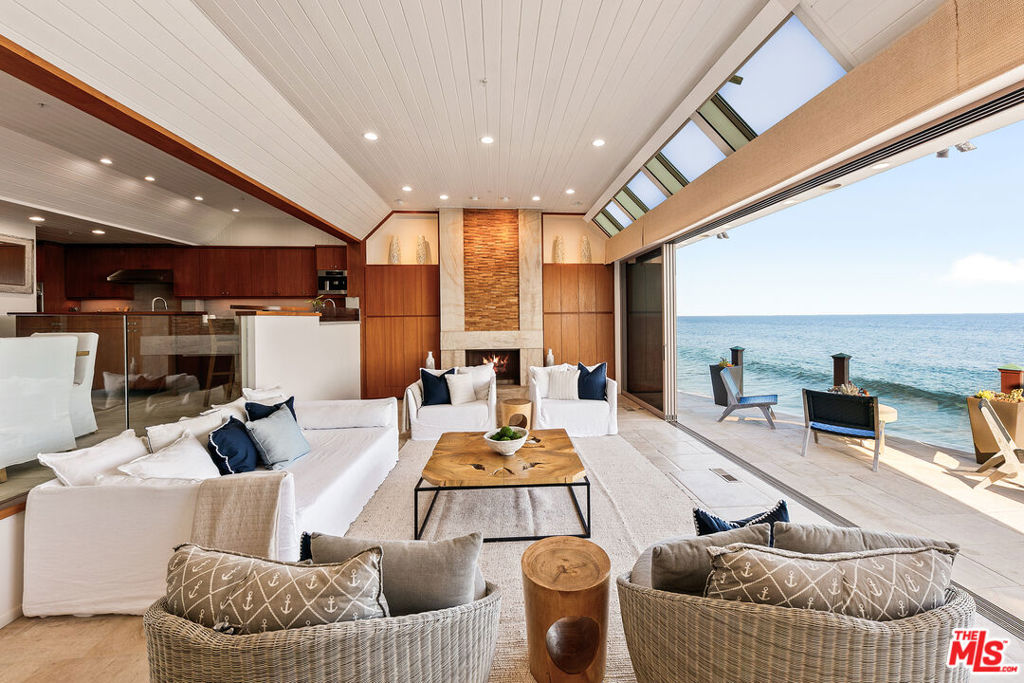 27352 Pacific Coast Highway Property Photo 1