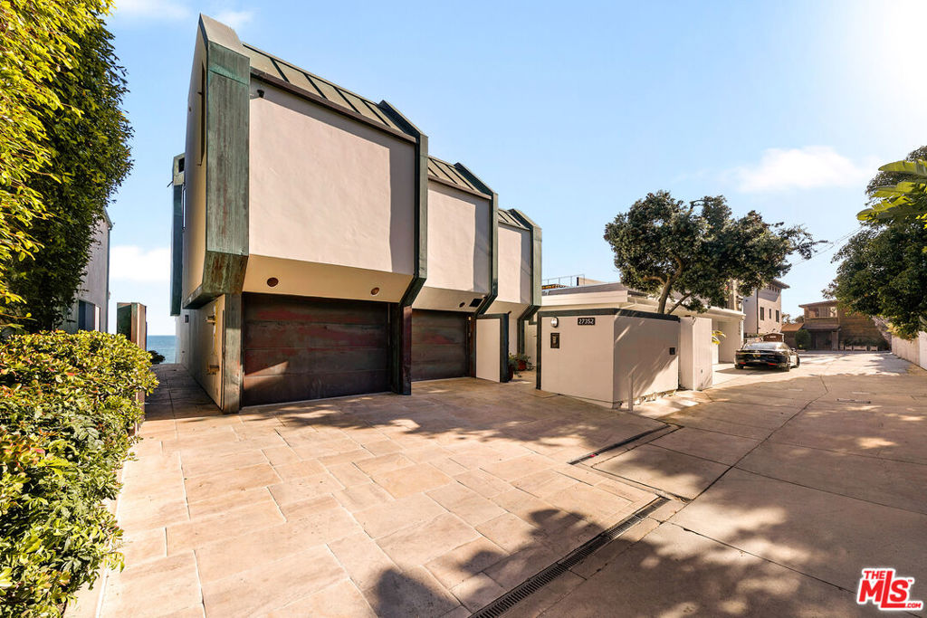 27352 Pacific Coast Highway Property Photo 5