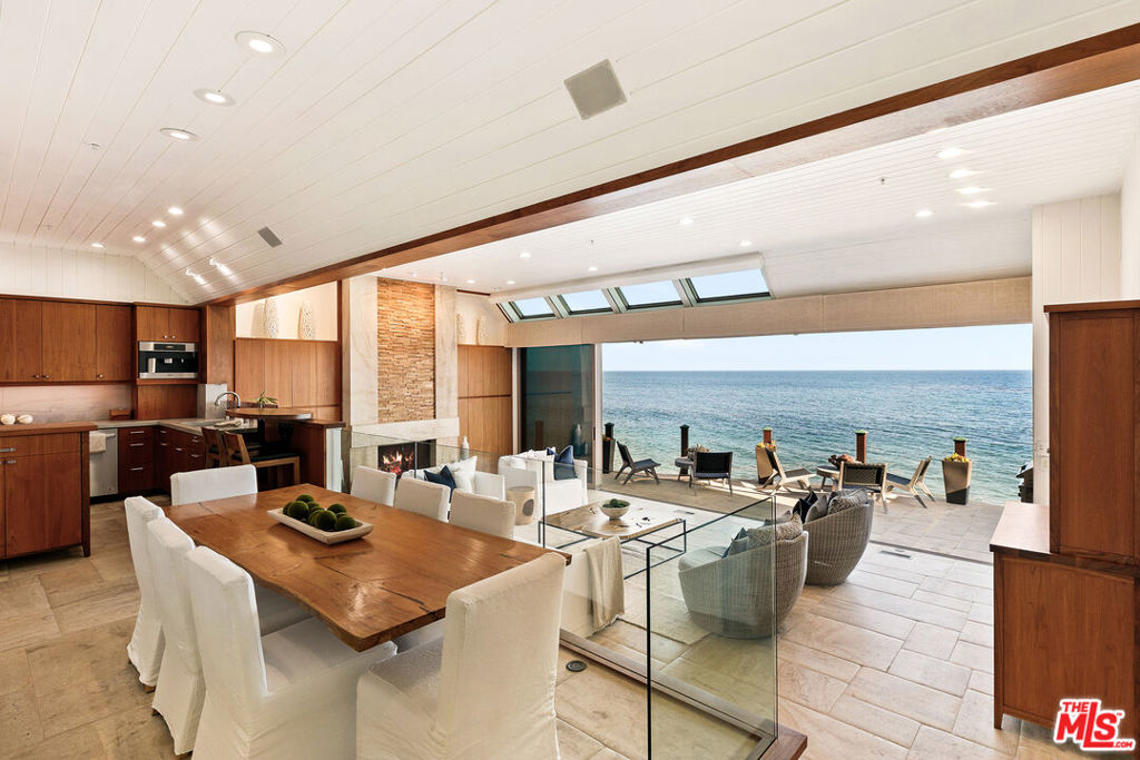 27352 Pacific Coast Highway Property Photo 14