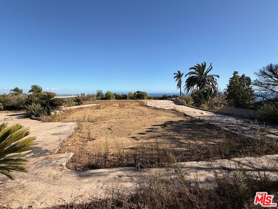 1073 Glenhaven Drive Property Photo 10