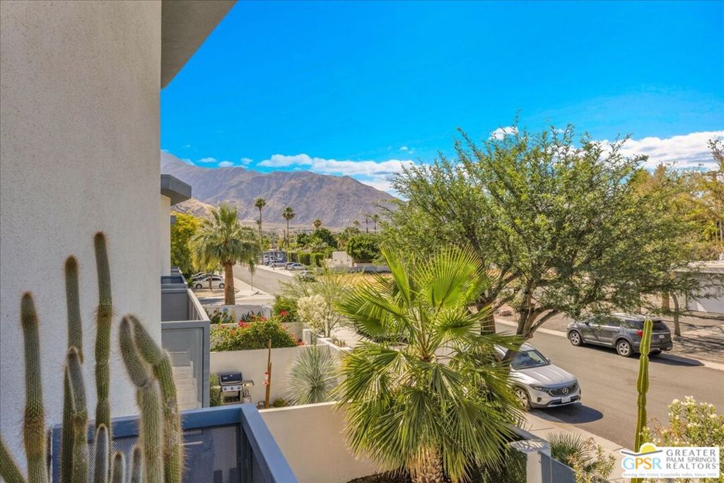 1520 N Via Miraleste Property Photo 26