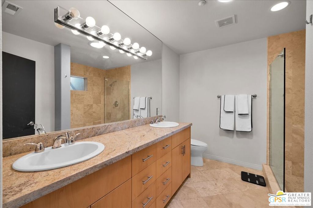 1520 N Via Miraleste Property Photo 30
