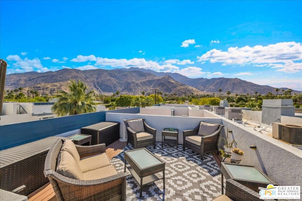1520 N Via Miraleste Property Photo 33