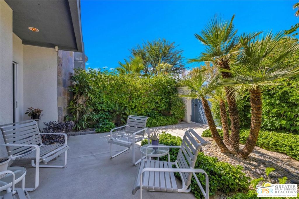 1520 N Via Miraleste Property Photo 37