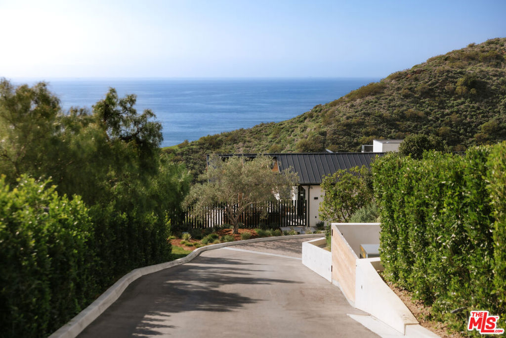 5941 Trancas Canyon Road Property Photo 5