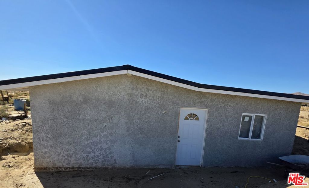 7797 Quartz Road Property Photo 1