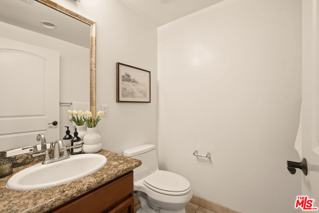 2486 S Centinela Avenue 303 Property Photo 31