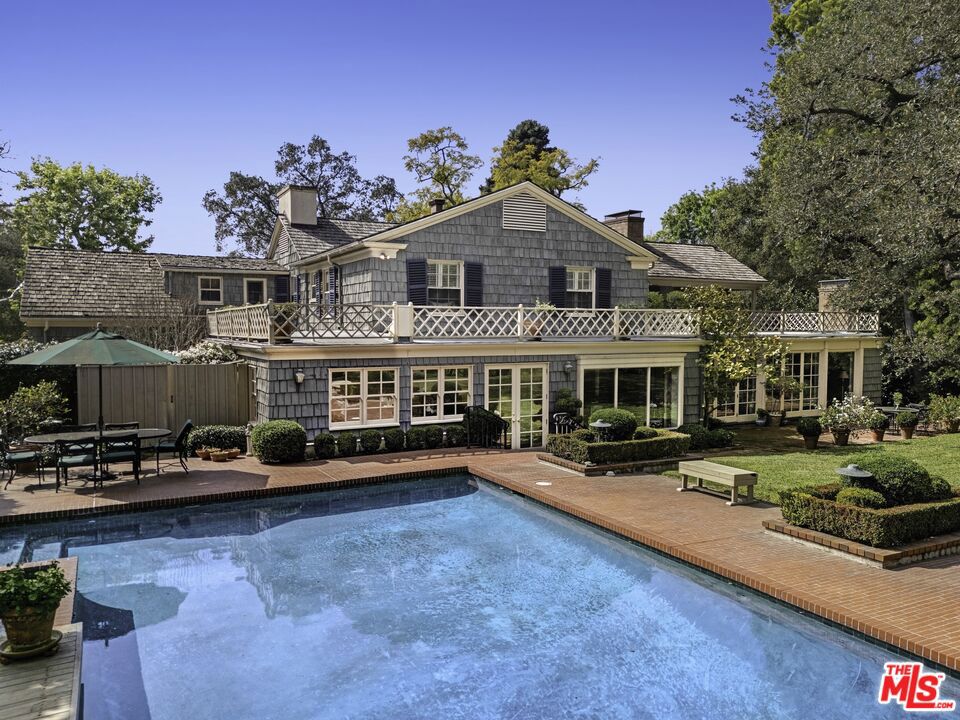 1200 Virginia Road Property Photo 6