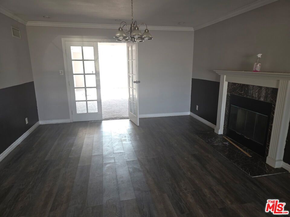 24823 Island Avenue Property Photo 4