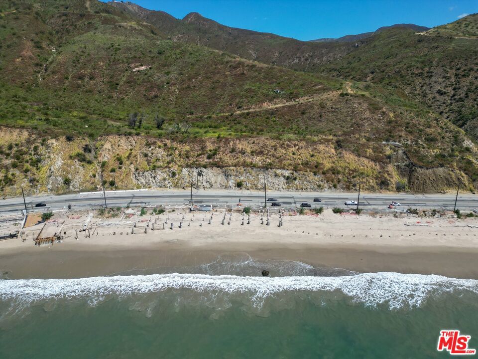 19062 Pacific Coast Highway Property Photo 10