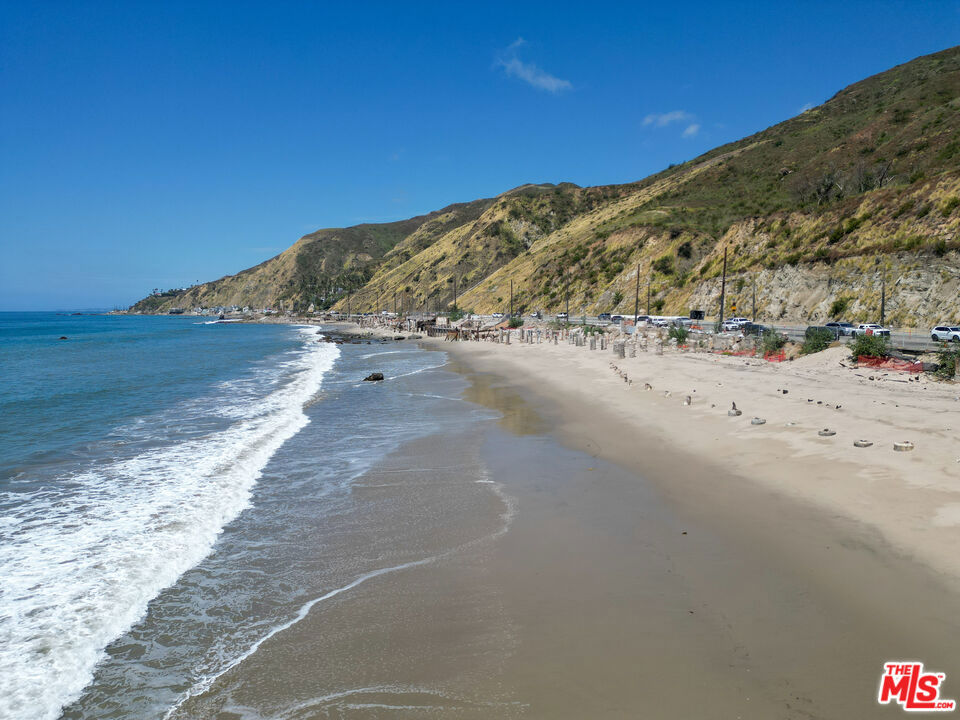 19062 Pacific Coast Highway Property Photo 16