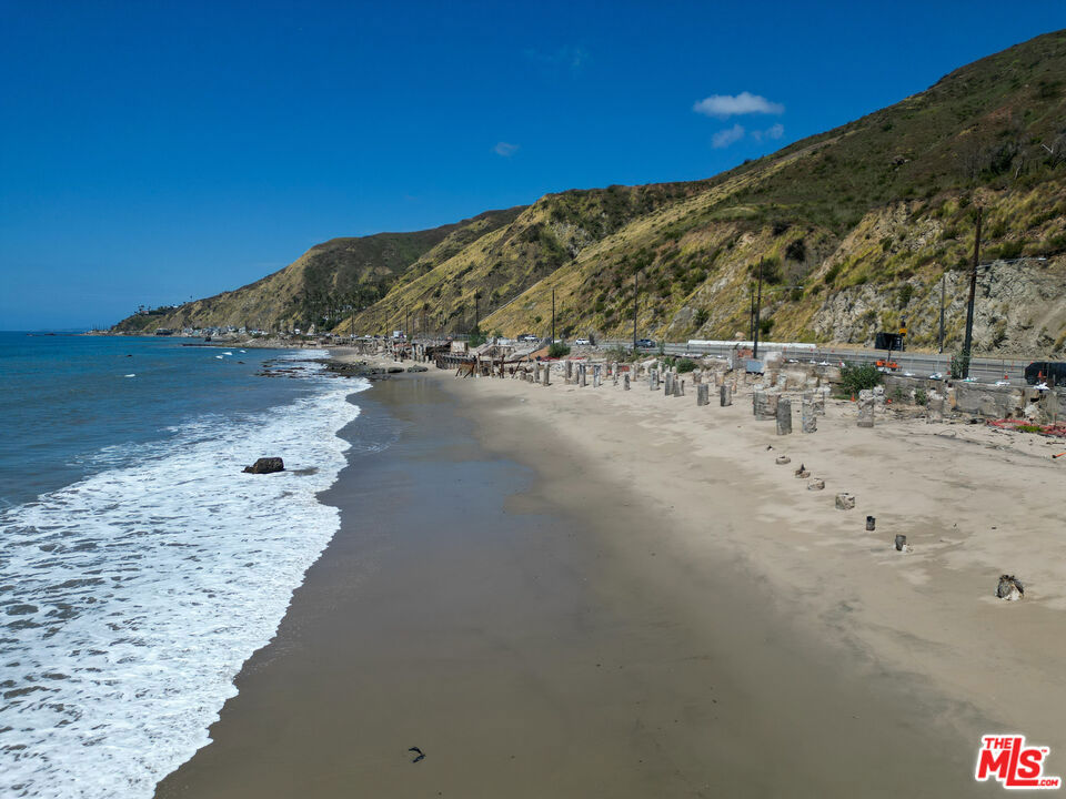 19062 Pacific Coast Highway Property Photo 21