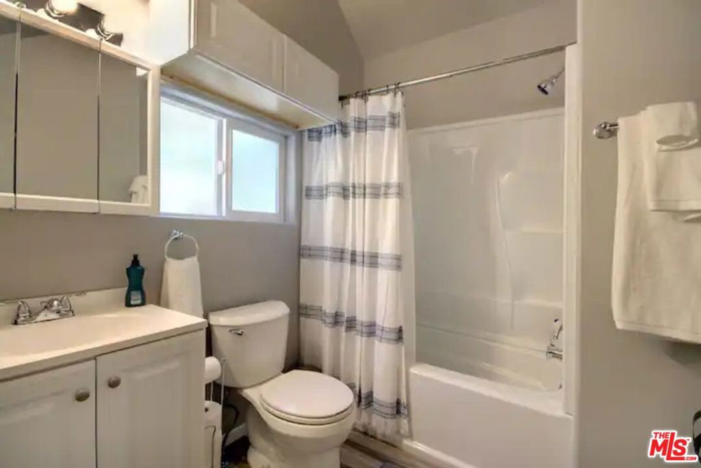 39219 Cedar Dell Road Property Photo 22