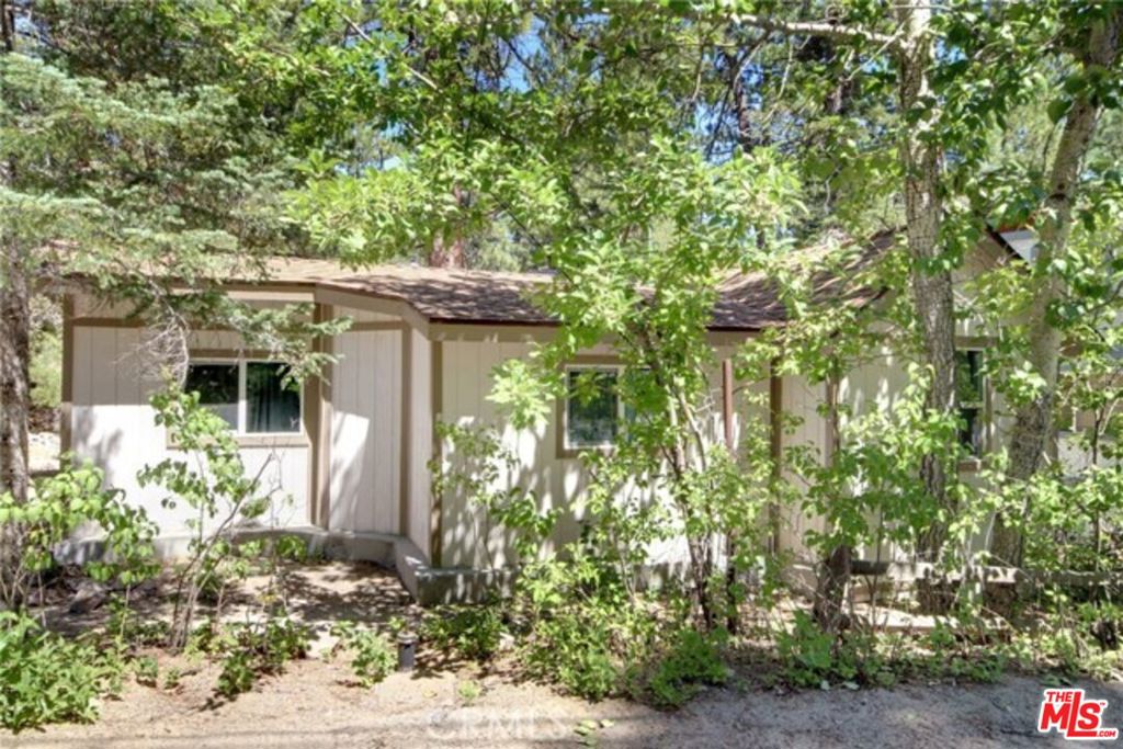 39219 Cedar Dell Road Property Photo 23