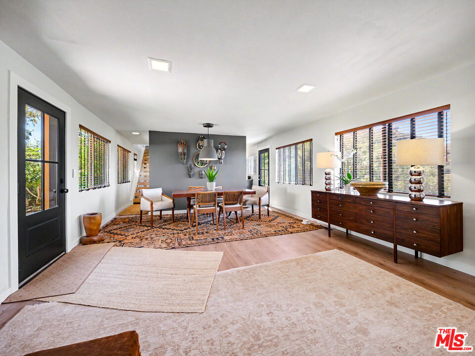 22067 Saddle Peak Road Property Photo 16