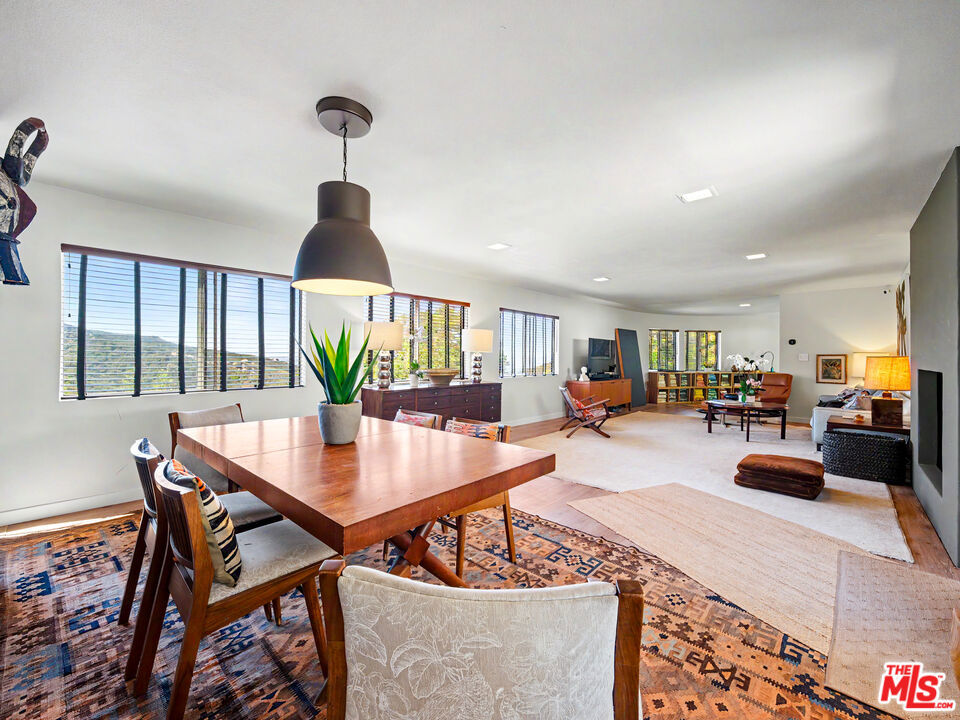 22067 Saddle Peak Road Property Photo 17