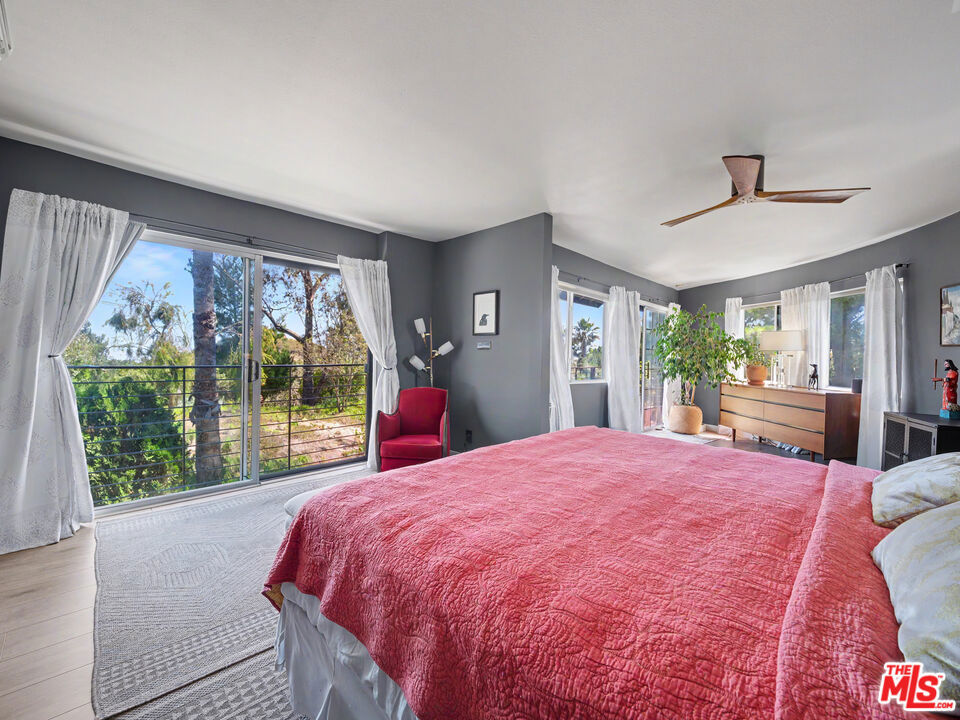 22067 Saddle Peak Road Property Photo 28
