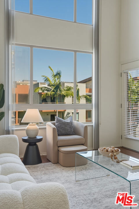 100 S Alameda Street 401 Property Photo 35