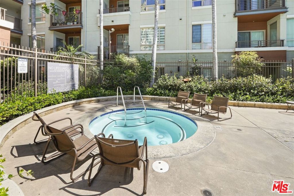 100 S Alameda Street 401 Property Photo 40