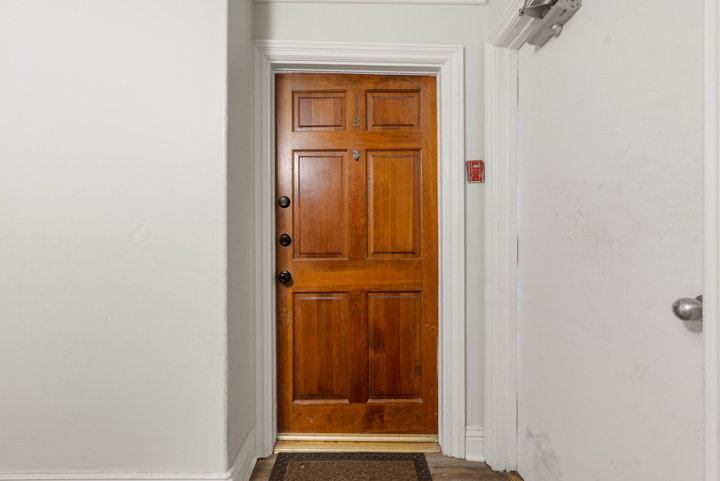 18307 Burbank Boulevard 118 Property Photo 1