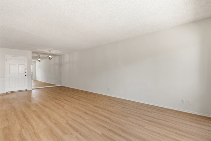 18307 Burbank Boulevard 118 Property Photo 16