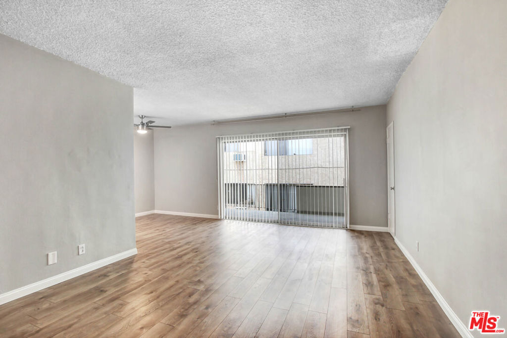 3625 Mentone Avenue Property Photo 15
