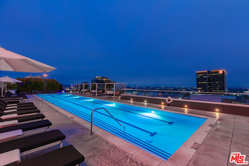 6250 Hollywood Boulevard 14d Property Photo 23